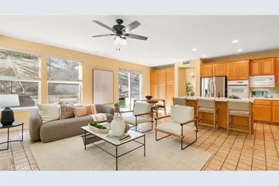 26009 Twain Place, Stevenson Ranch, CA 91381 - Photo 18