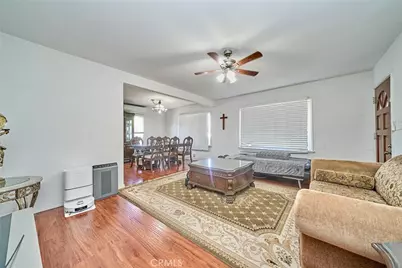8357 Aura, Northridge, CA 91324 - Photo 4