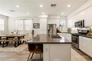 12827 Watt Ln, Sylmar, CA 91342 - Photo 8