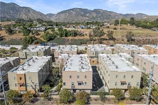 12827 Watt Ln, Sylmar, CA 91342 - Photo 40