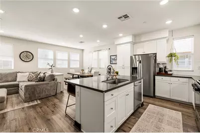 12827 Watt Lane #E, Sylmar, CA 91342 - Photo 10