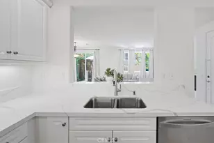 19324 Opal Ln, Saugus, CA 91350 - Photo 12