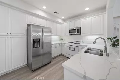 19324 Opal Lane, Saugus, CA 91350 - Photo 10