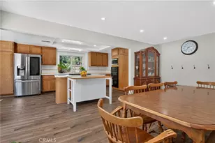 27827 Zion Ct, Castaic, CA 91384 - Photo 12