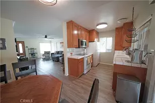 26360 Oakspur, Newhall, CA 91321 - Photo 4