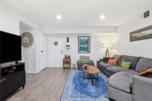 18530 Hatteras St, Tarzana, CA 91356 - Photo 10