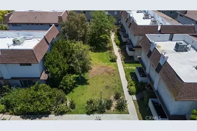 18410 Lull Street #1, Reseda, CA 91335 - Photo 30