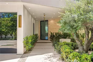 16988 Strawberry Dr, Encino, CA 91436 - Photo 10