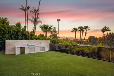 16988 Strawberry Drive, Encino, CA 91436 - Photo 8