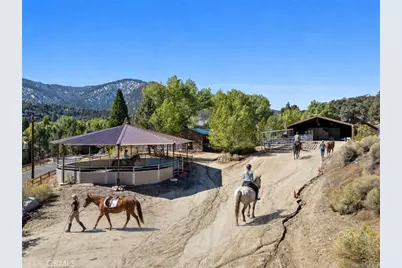 16525 Grizzly Drive, Pine Mountain Club, CA 93222 - Photo 18