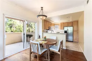 5220 Premiere Hills Circle, Woodland Hills, CA 91364 - Photo 12