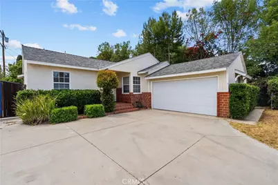 10149 Valjean Avenue, Granada Hills, CA 91343 - Photo 2