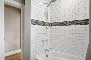 19238 Strathern St, Reseda, CA 91335 - Photo 22
