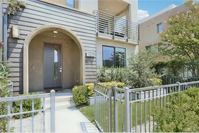 13219 Victory Boulevard, Los Angeles, CA 91401 - Photo 24