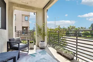 13219 Victory Blvd, Los Angeles, CA 91401 - Photo 22