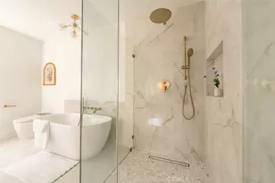 13925 Branton Pl, Sherman Oaks, CA 91423 - Photo 32