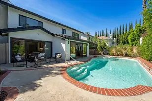 13925 Branton Pl, Sherman Oaks, CA 91423 - Photo 34