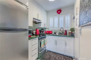 11813 Runnymede St, North Hollywood, CA 91605 - Photo 4