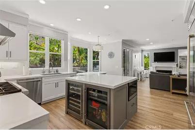 5911 Vista De La Luz, Woodland Hills, CA 91367 - Photo 12