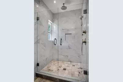 6843 Chisholm, Van Nuys, CA 91406 - Photo 20