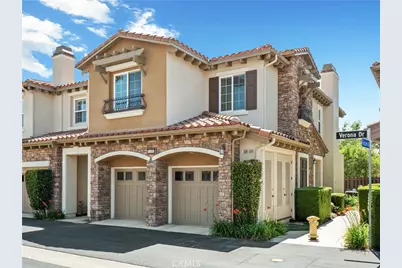11549 Verona, Chatsworth, CA 91311 - Photo 2