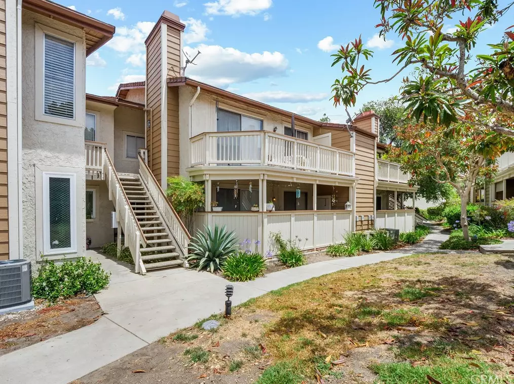 2396 Pleasant Way #I, Thousand Oaks, CA 91362 - MLS SR26137796