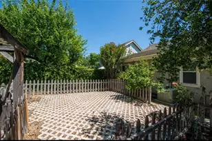 23917 Bennington, Valencia, CA 91354 - Photo 20