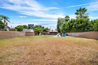 15803 Gault Street, Lake Balboa, CA 91406 - Photo 50