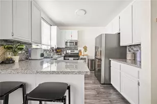 13901 Olive View Ln, Sylmar, CA 91342 - Photo 4