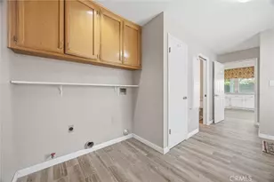 8706 Dalby Ct, Bakersfield, CA 93313 - Photo 42