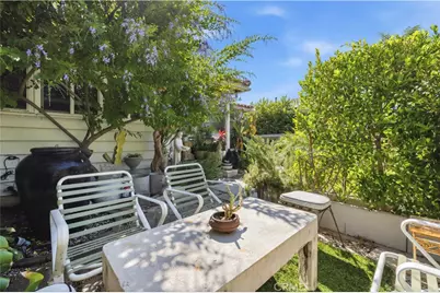 9363 Gullo, Pacoima, CA 91331 - Photo 8