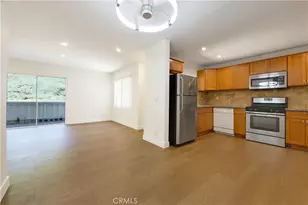 21203 Trumpet Dr, Newhall, CA 91321 - Photo 12