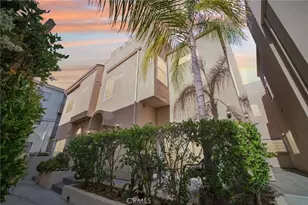 10659 Bloomfield St, Toluca Lake, CA 91602 - Photo 34