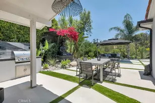 21520 Arcos, Woodland Hills, CA 91364 - Photo 26