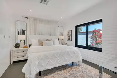 21520 Arcos, Woodland Hills, CA 91364 - Photo 24