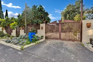 6033 Fulcher, North Hollywood, CA 91606 - Photo 2