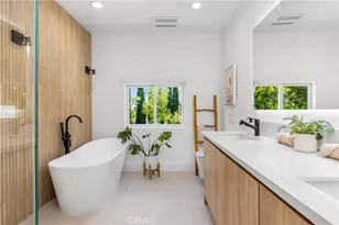 22963 Cass Ave, Woodland Hills, CA 91364 - Photo 48