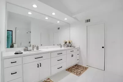 23680 Summit, Calabasas, CA 91302 - Photo 18