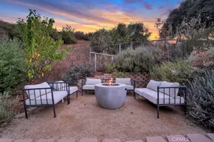 23680 Summit, Calabasas, CA 91302 - Photo 22
