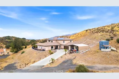 13675 Davenport, Agua Dulce, CA 91390 - Photo 44