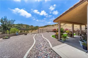 13675 Davenport, Agua Dulce, CA 91390 - Photo 36