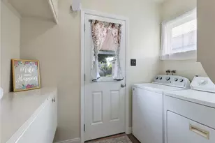 8043 Rhodes, North Hollywood, CA 91605 - Photo 20