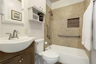 8043 Rhodes, North Hollywood, CA 91605 - Photo 30