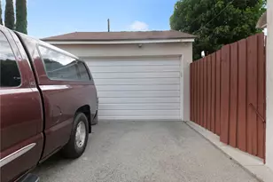 8043 Rhodes, North Hollywood, CA 91605 - Photo 48