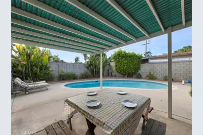 8043 Rhodes, North Hollywood, CA 91605 - Photo 42