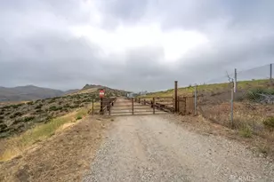 33330 Palen, Agua Dulce, CA 91350 - Photo 42