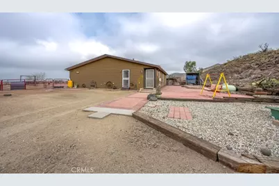 33330 Palen, Agua Dulce, CA 91350 - Photo 2