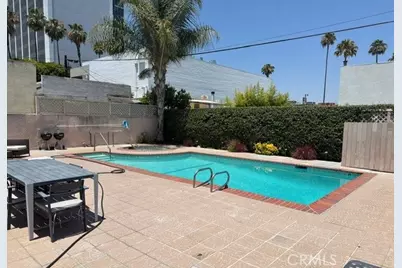 14647 Dickens #8, Sherman Oaks, CA 91403 - Photo 2