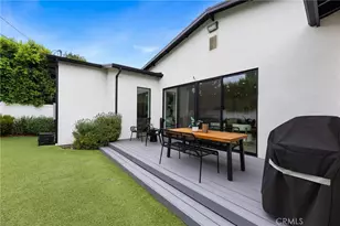17336 Collins St, Encino, CA 91316 - Photo 30
