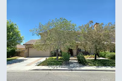 37105 Firethorn, Palmdale, CA 93550 - Photo 2